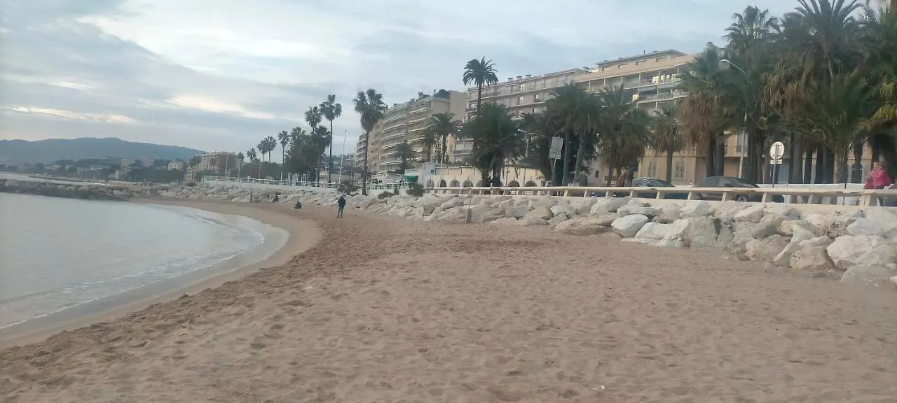 Apartament Petit Corail Cannes Francja
